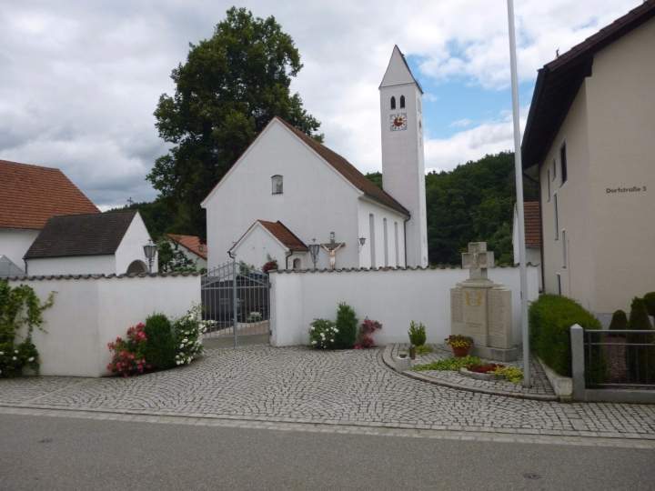 Kirche Junkenhofen 02