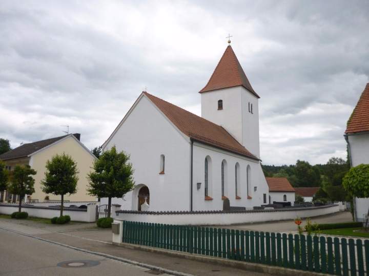 Kirche Weilenbach 03